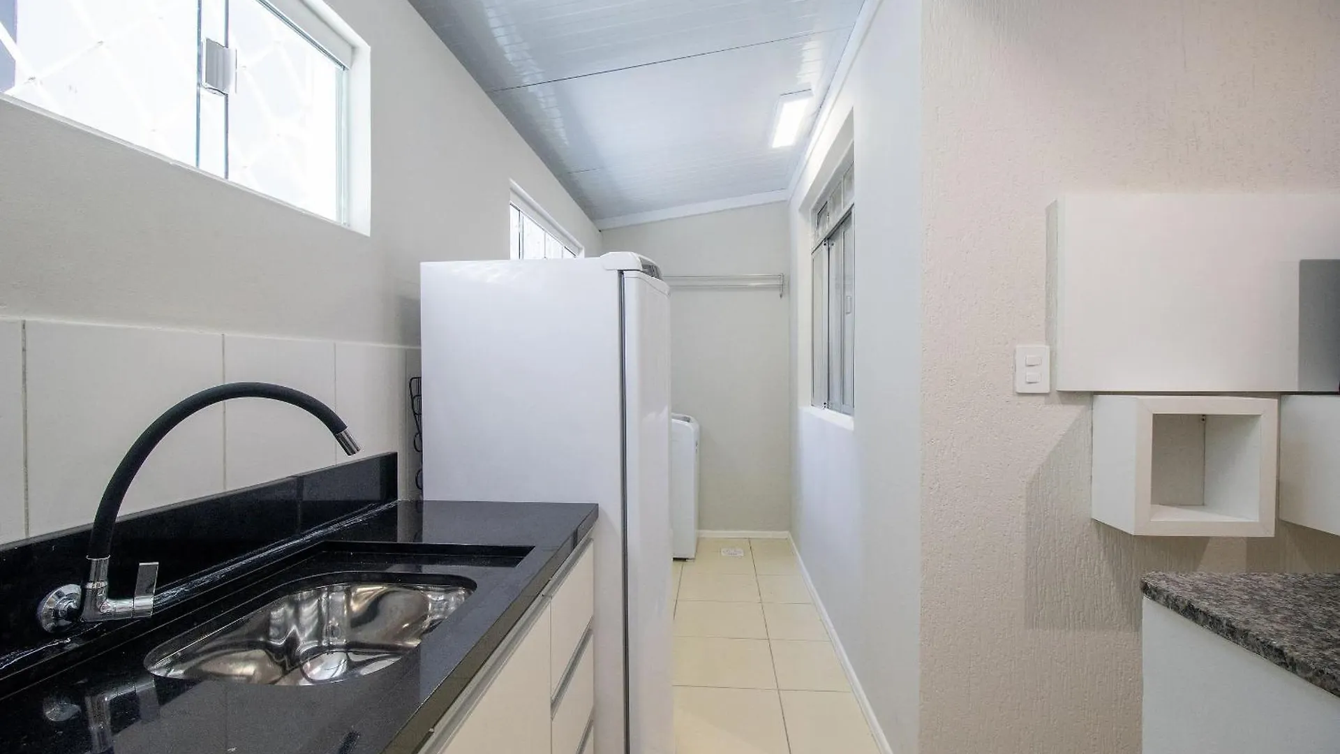 Joa22 - 1 Suite, Tv Smart, Aconchegante, Garagem Balneario Camboriu 0*,  Brazil